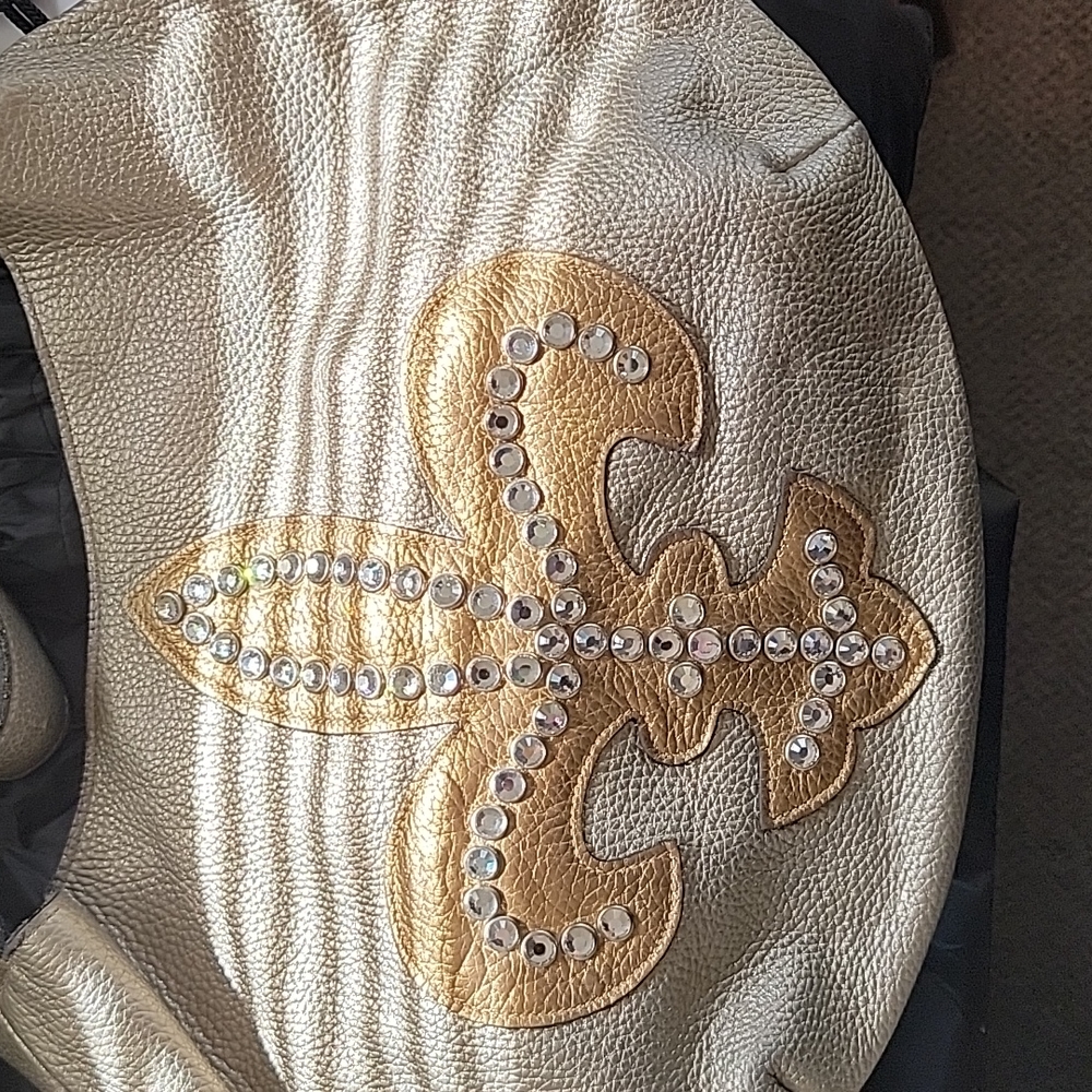 Raviani Leather  Fleur-de-lis  Purse